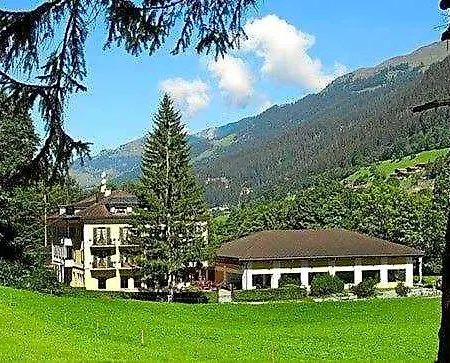 Hotel Bad Serneus Alpentherme Klosters