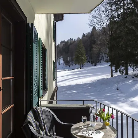 Bad Serneus Mineral Water 3*