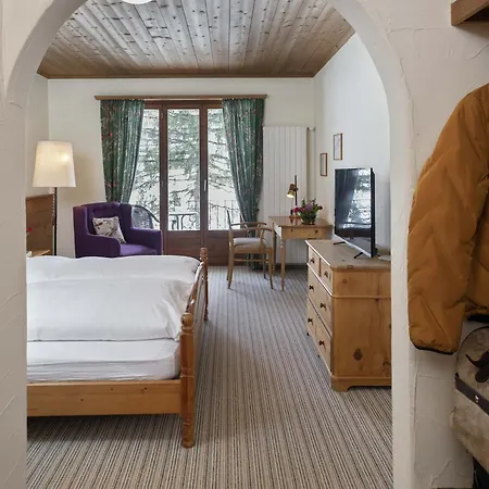 Bad Serneus Alpentherme Hotel 3*